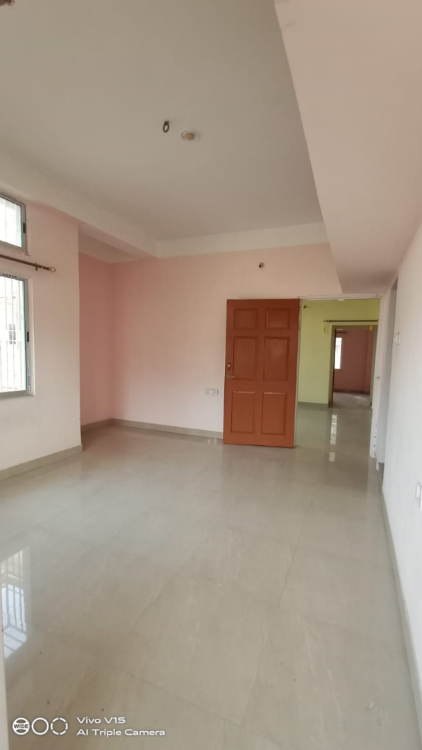 Unfurnished 2bhk in Sadhani Path, Rukmini Gaon, Guwahati, Assam, India for Rent
